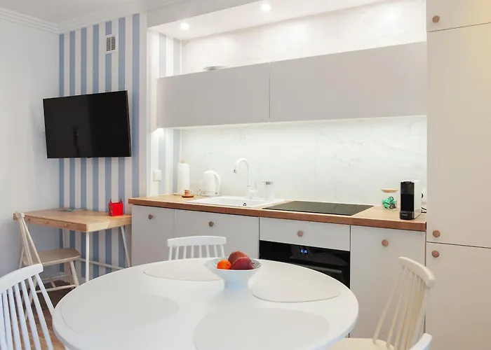 I - Z Parkingiem Apartament *